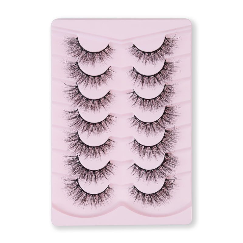 3D Wispy Strip Lashes Umělé řasy